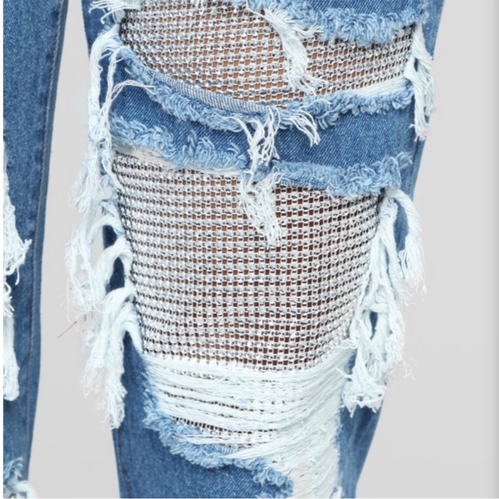 Distressed rhinestone jeans - Picture 2 of 5